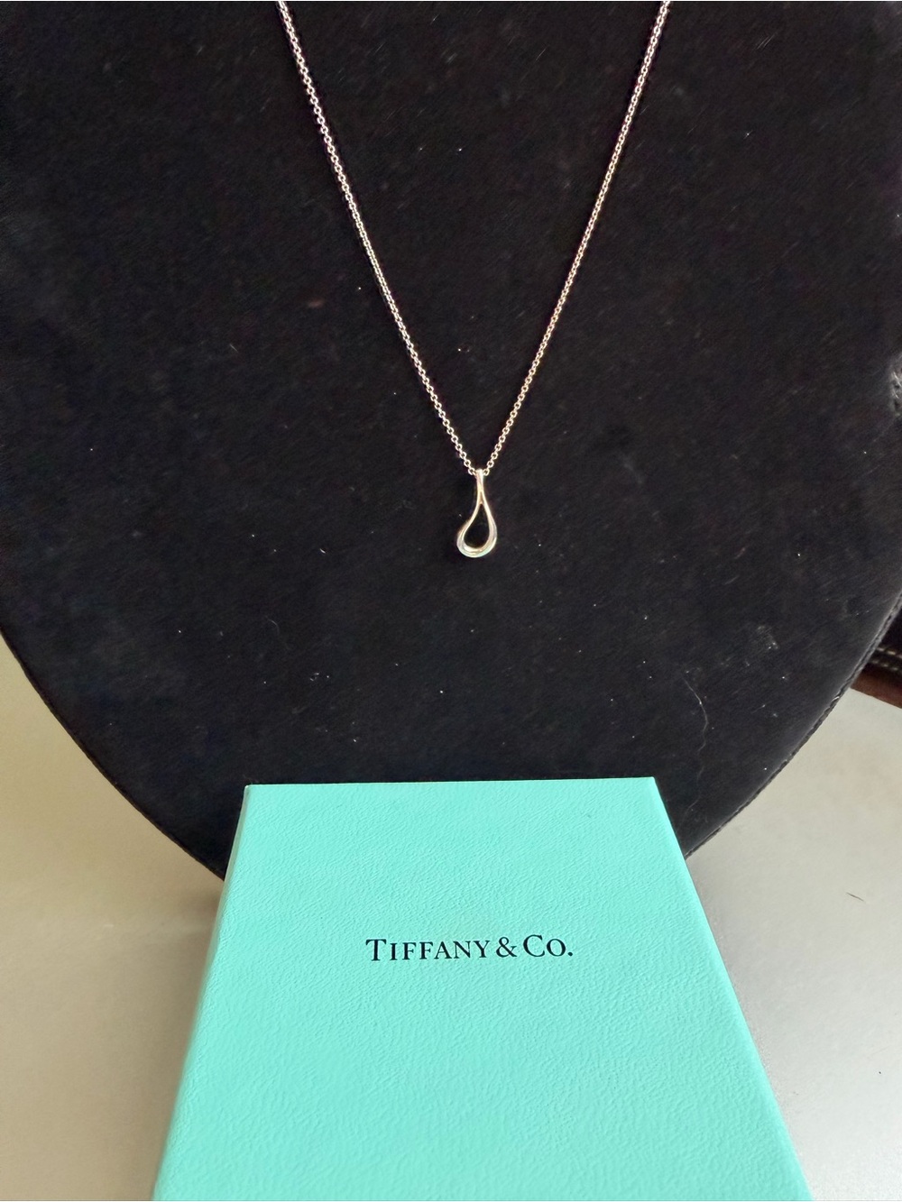 Tiffany & Co. Elsa Peretti Open Teardrop Sterling Silver Necklace wBox